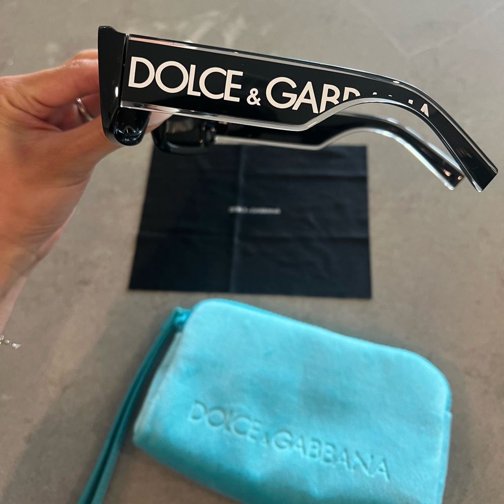 DOLCE & GABBANA GLASSES